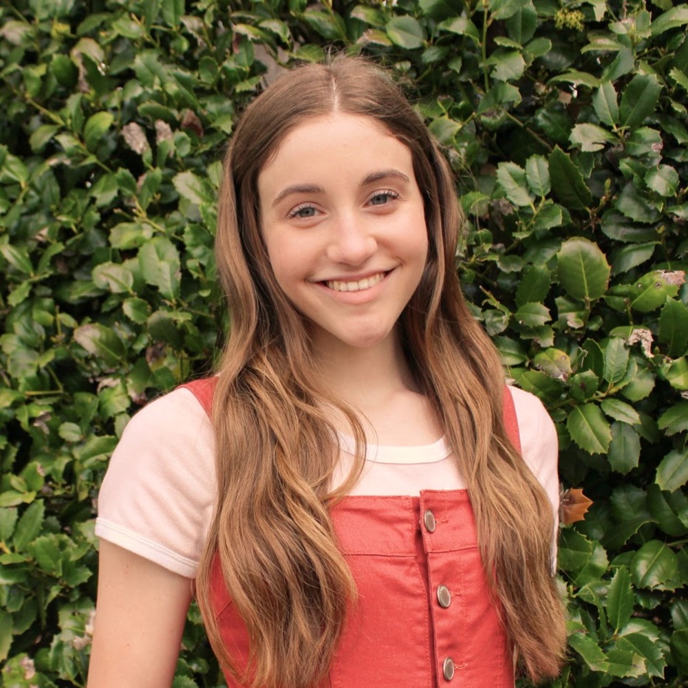 Meet your Posher, Becca